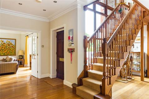 33 Hazel Grove, Kingwood, Henley-on-thames, RG9 5NH
