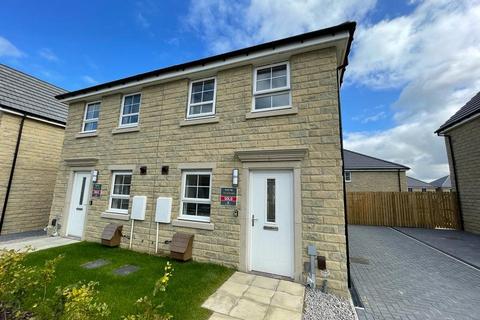 2 bedroom semi-detached house to rent - Westminster Drive, Clayton, Bradford, BD14