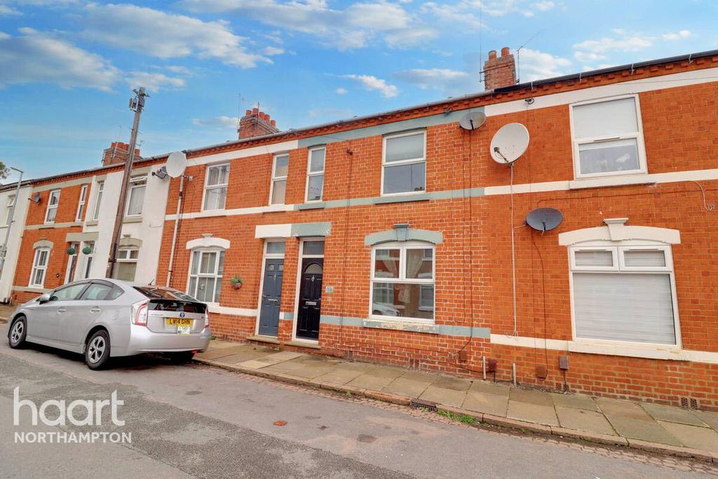 Sharman Road, Northampton 3 bed terraced house £200,000