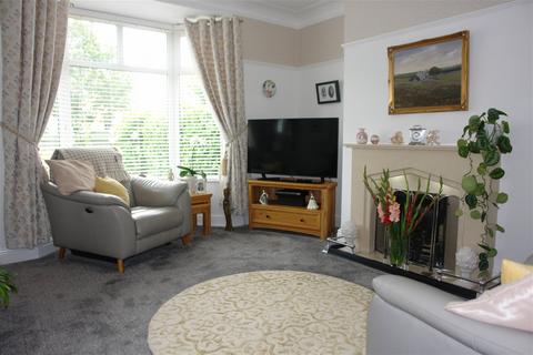 54 Thatch Leach, Chadderton, Oldham, OL9 9QX