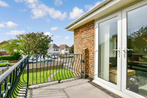 8 Alinora Crescent, Goring By Sea, Worthing, BN12 4JB
