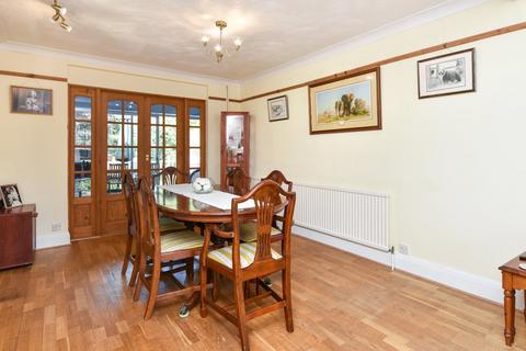 4 bedroom semi-detached house for sale, Wakering Road, Shoeburyness, Essex, SS3