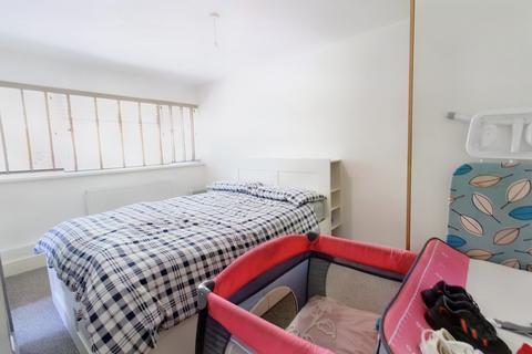 1 bedroom flat for sale, Woodside Road, Southampton