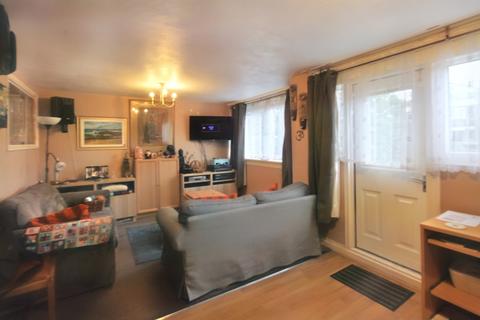 3 bedroom flat for sale, York Close, Southampton