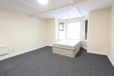 Studio to rent, Westwood Road, Southampton