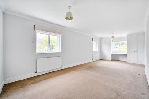 undefined, Manor House Court, Church Road, Shepperton, TW17