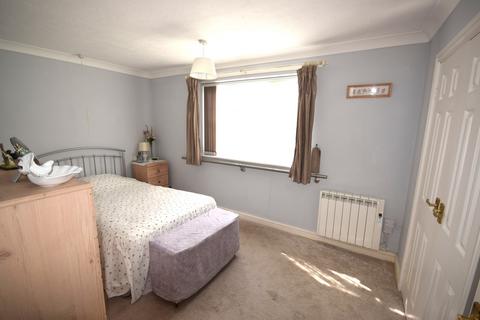 1 bedroom flat for sale - Sutton Court, Skegness PE25