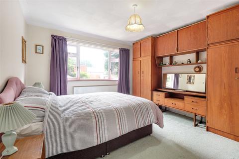 16 Pincroft Wood, Longfield, DA3 7HB