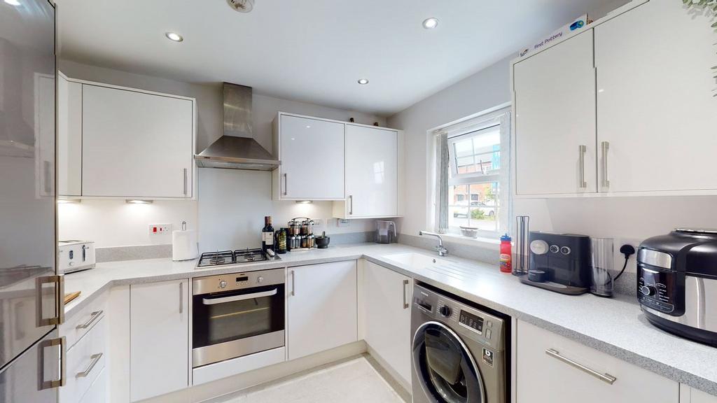 Tye Road, Fradley, Lichfield, WS13 4 bed semidetached house for sale