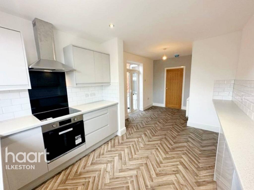 Drummond Road, Ilkeston 4 bed end of terrace house for sale £320,000