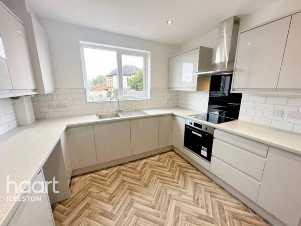 Drummond Road, Ilkeston 4 bed end of terrace house for sale £320,000