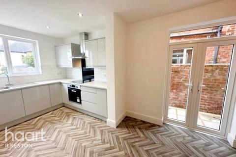 4 bedroom end of terrace house for sale, Drummond Road, Ilkeston