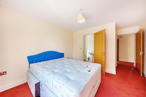 2 bedroom maisonette for sale - Bicester,  Oxfordshire,  OX26