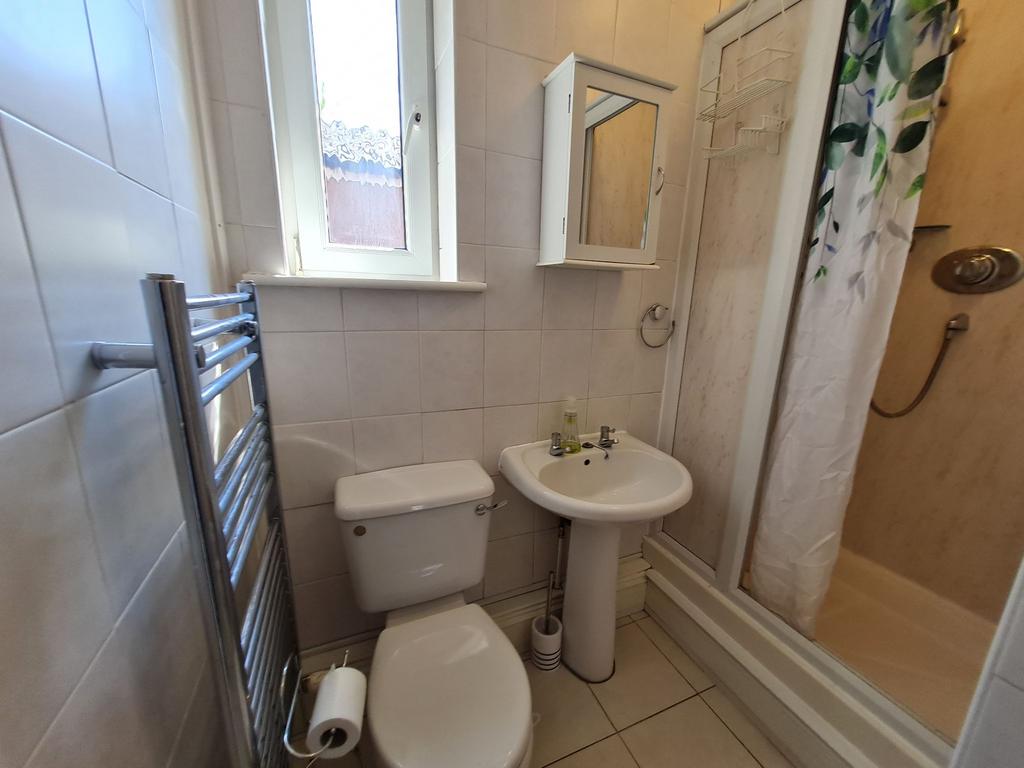Family bathroom