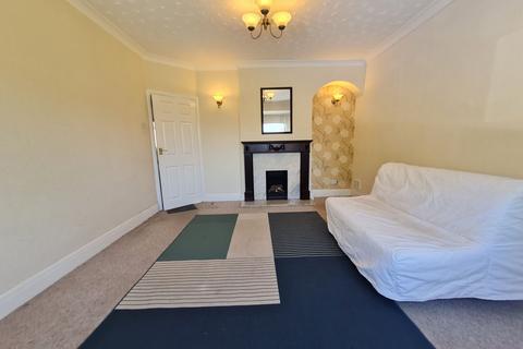 3 bedroom semi-detached house to rent, Chorley, Chorley PR6