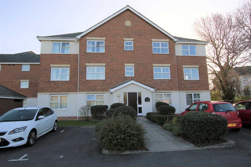 Jasmine Way, Weston Super Mare 2 bed apartment £875 pcm (£202 pw)