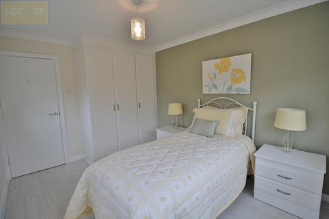2 bedroom bungalow for sale, Braemar Avenue, Flixton