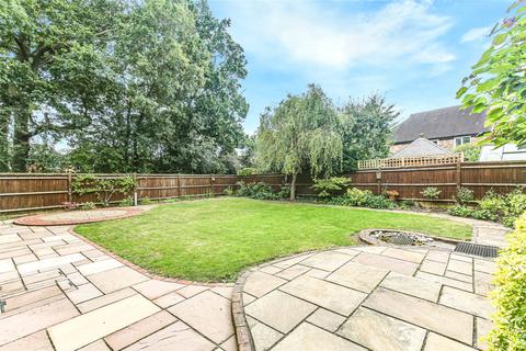 4 bedroom detached house for sale, Greshams Way, Edenbridge, TN8