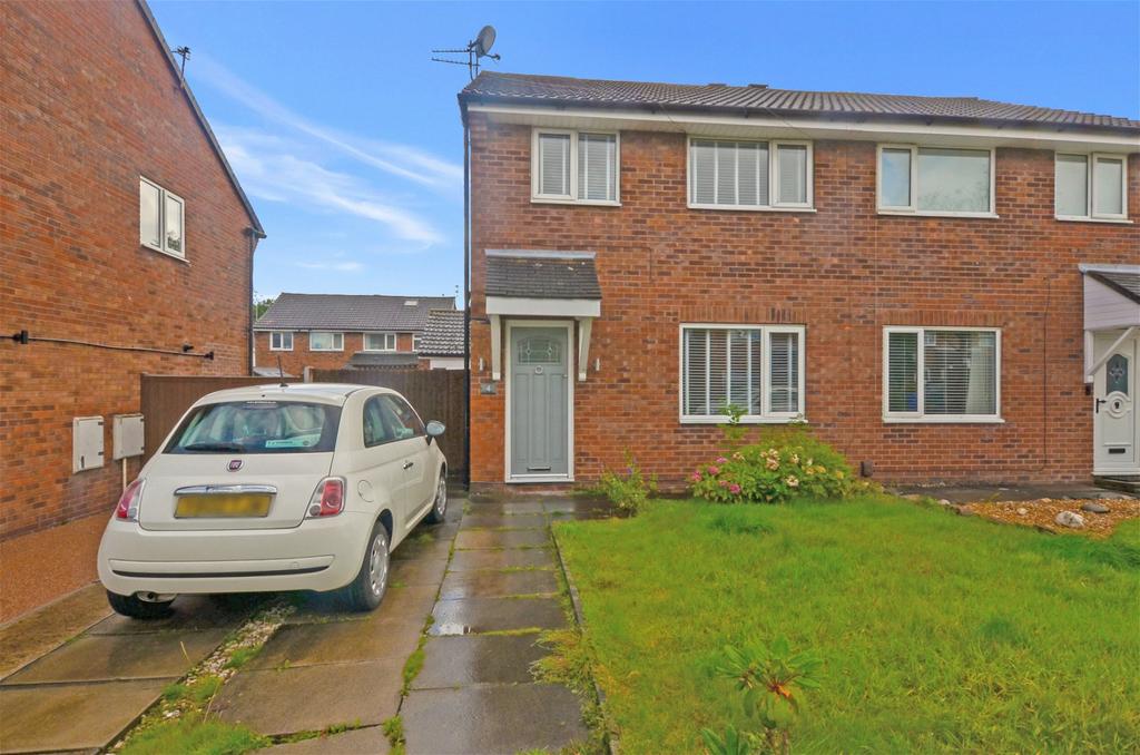 Nightingale Close, Beechwood, Runcorn, WA7 3JJ 3 bed semidetached