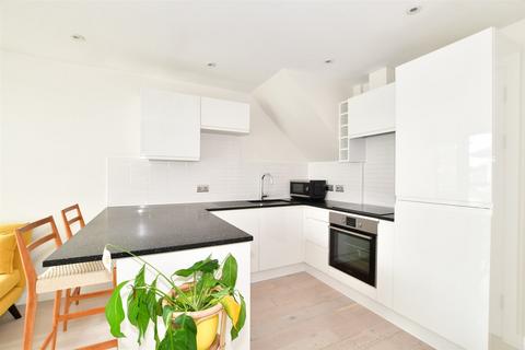 1 bedroom flat for sale - North Street, Horsham, West Sussex