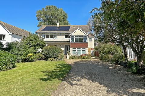 6 bedroom detached house for sale, The Fairway, Aldwick Bay Estate, Bognor Regis, West Sussex PO21