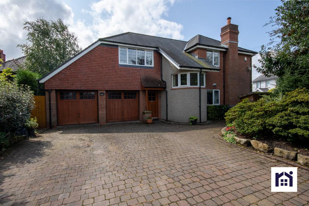 Church Lane, Charnock Richard, PR7 3RB 4 bed detached house for sale