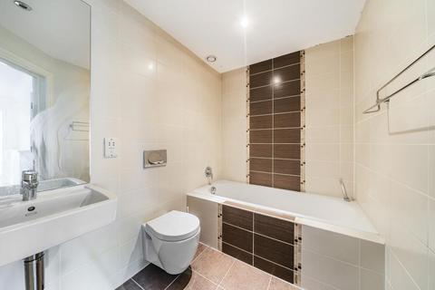 2 bedroom flat for sale, Oxted,  Surrey,  RH8