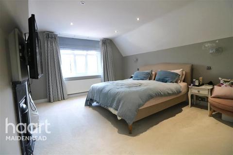5 bedroom house share to rent, Fantastic 5 bedroom Old Windsor
