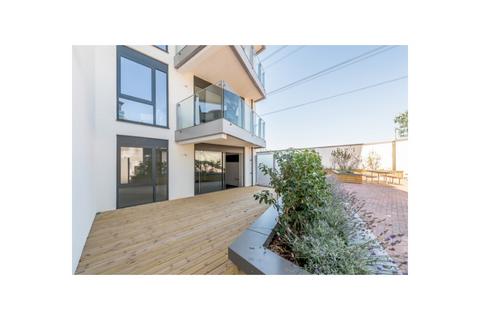 undefined, Western Gateway, London, E16