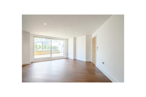 undefined, Western Gateway, London, E16