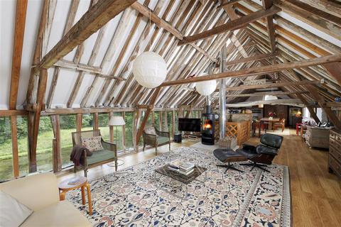 6 bedroom detached house to rent, Lords, Ashford Road, Sheldwich