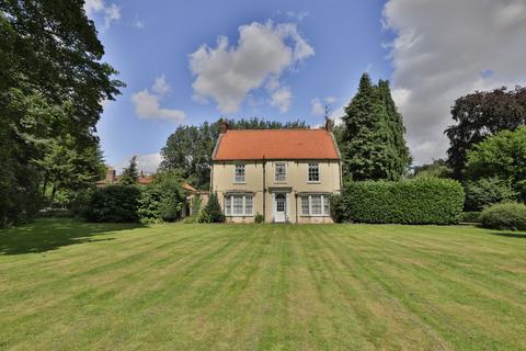 6 bedroom detached house for sale, Gibson Lane South, Melton, North Ferriby, HU14 3FP