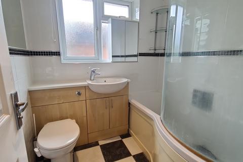 2 bedroom terraced house to rent, Longbrooke, Houghton Regis, LU5