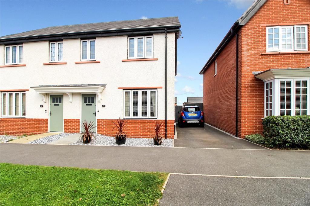 Higher Croft Drive, Crewe, Cheshire, CW1 3 bed semidetached house £