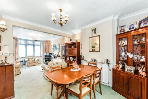 3 bedroom end of terrace house for sale - Shirley Gardens, Barking, IG11