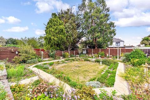 85 Shirley Gardens, Barking, IG11 9XB