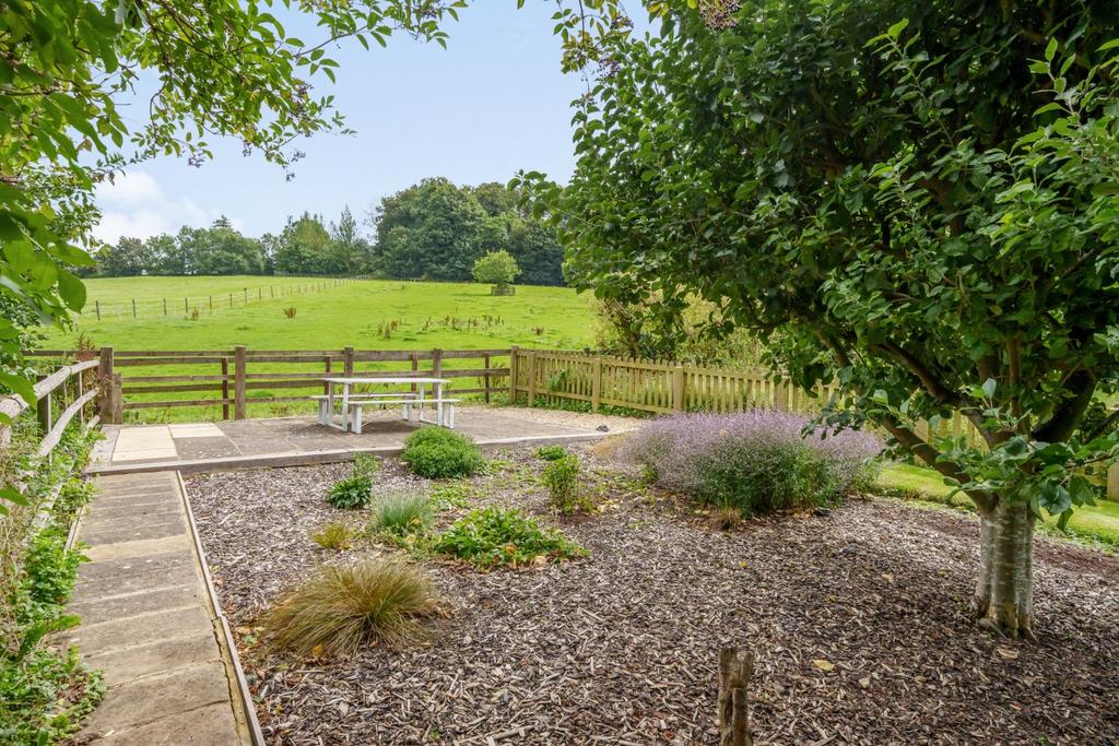 Bondend Road, Upton St. Leonards, Gloucester, Gloucestershire, GL4 4