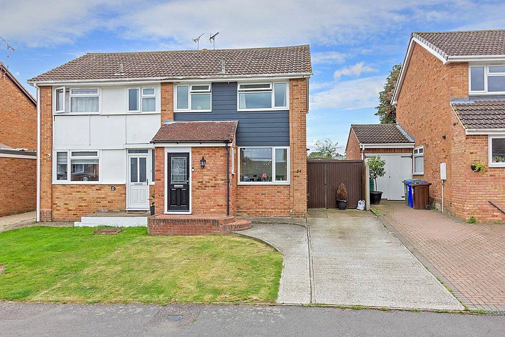 Bradfield Avenue, Teynham, Sittingbourne, Kent, ME9 3 bed semidetached