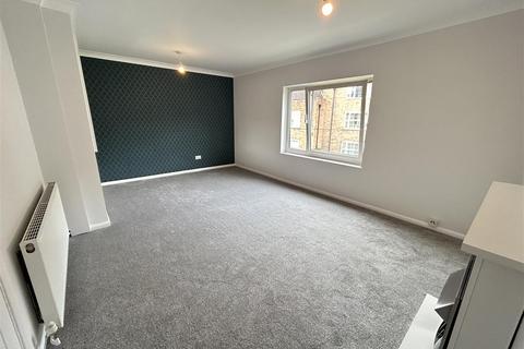 2 bedroom apartment to rent, Huby Court, York