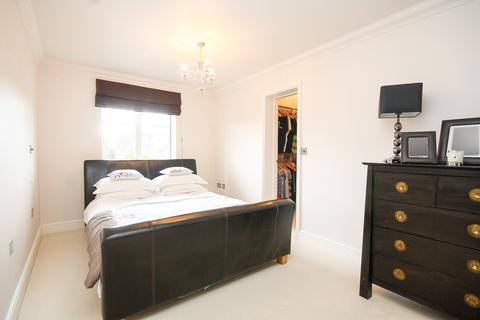 2 bedroom apartment for sale, Close To Town & Station, Maidenhead