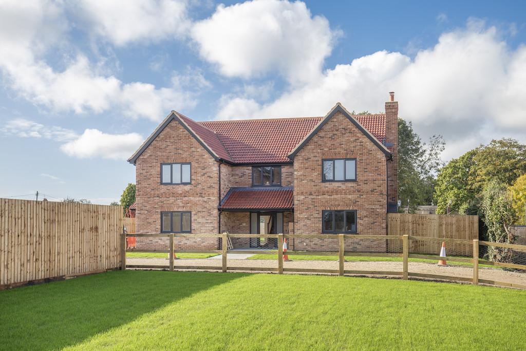 Cook Road, Holme Hale 4 bed detached house for sale £850,000