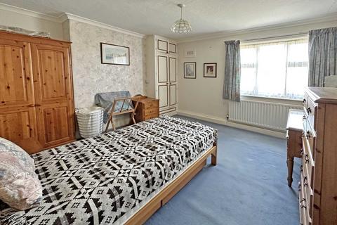 Two Ways, 7a Parkfield Way, Topsham, Exeter, EX3 0DP