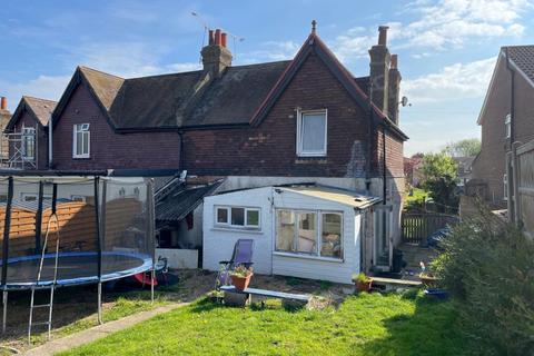 3 bedroom semi-detached house for sale - 6 Wingfield Bank Cottages, Springhead Road, Northfleet, Gravesend, Kent