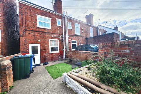 3 bedroom terraced house to rent, School Terrace, Conisbrough DN12