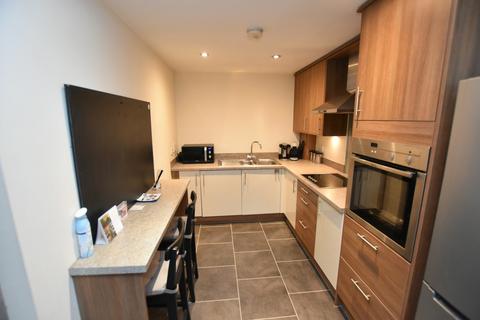 2 bedroom apartment for sale - Rocksborough House, Warwick Road, Solihull