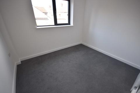 2 bedroom apartment to rent, Marsh Box, Marsh Parade