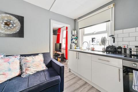78 Elsted Street, London, SE17 1QG
