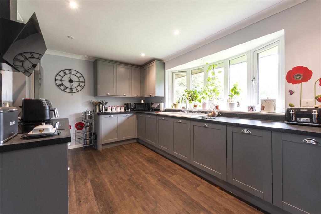 Bere Regis, Dorset 4 bed detached house for sale £675,000