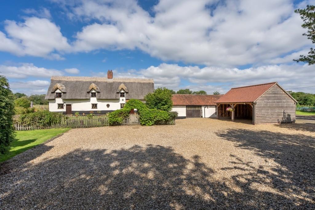 Morley St. Peter 3 bed cottage for sale £800,000