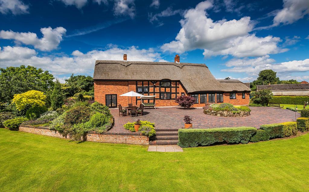 Knighton, Stafford, Staffordshire, ST20, Stafford ST20 4 bed detached